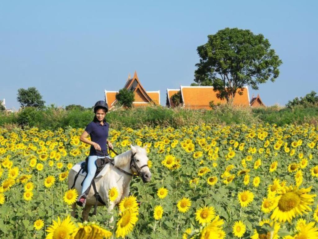 Baan Souchada Resort & Spa Sara Buri Exteriör bild